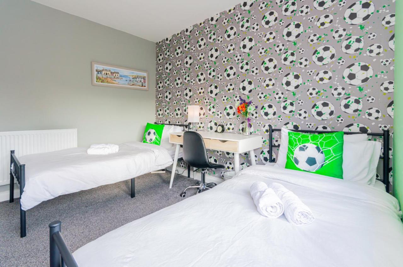 ברנהאם Stunning Place, Close To Windsor & Heathrow & Private Parking מראה חיצוני תמונה