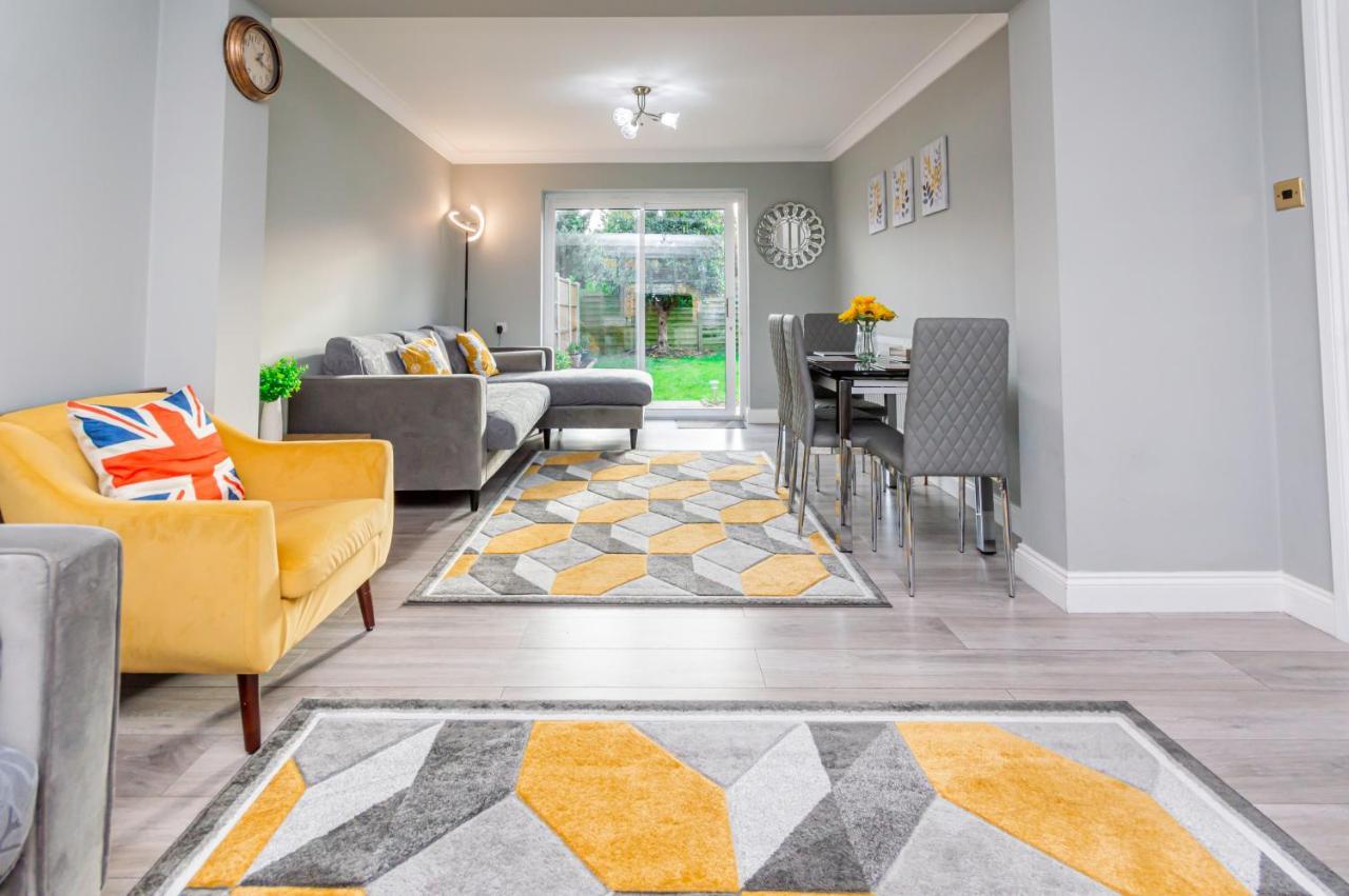 ברנהאם Stunning Place, Close To Windsor & Heathrow & Private Parking מראה חיצוני תמונה