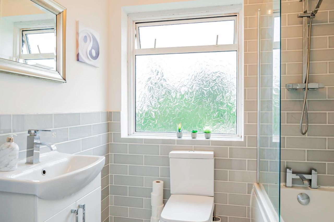 ברנהאם Stunning Place, Close To Windsor & Heathrow & Private Parking מראה חיצוני תמונה