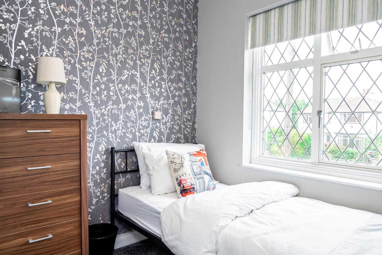 ברנהאם Stunning Place, Close To Windsor & Heathrow & Private Parking מראה חיצוני תמונה