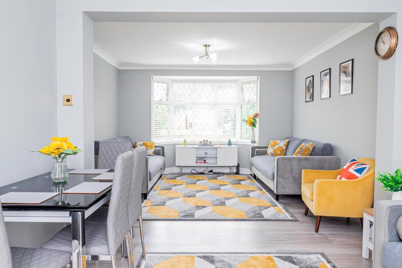 ברנהאם Stunning Place, Close To Windsor & Heathrow & Private Parking מראה חיצוני תמונה